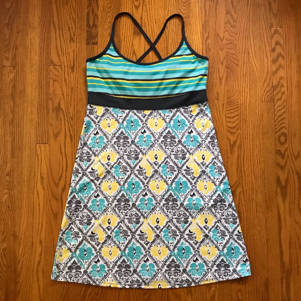Lola athletic dress